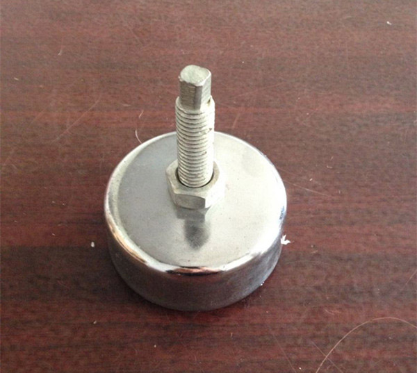 Adjustable shock pad iron